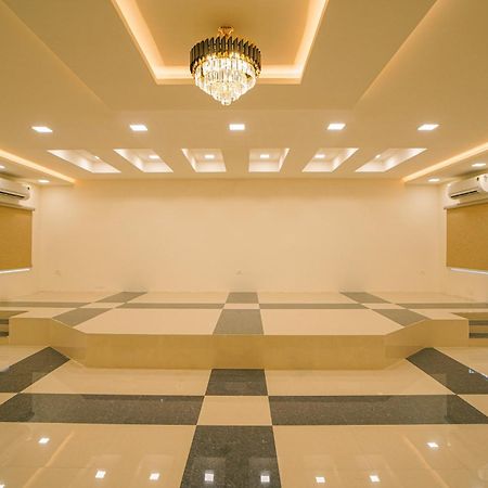 Tpc Camphor Hotell Tiruchirappalli Eksteriør bilde