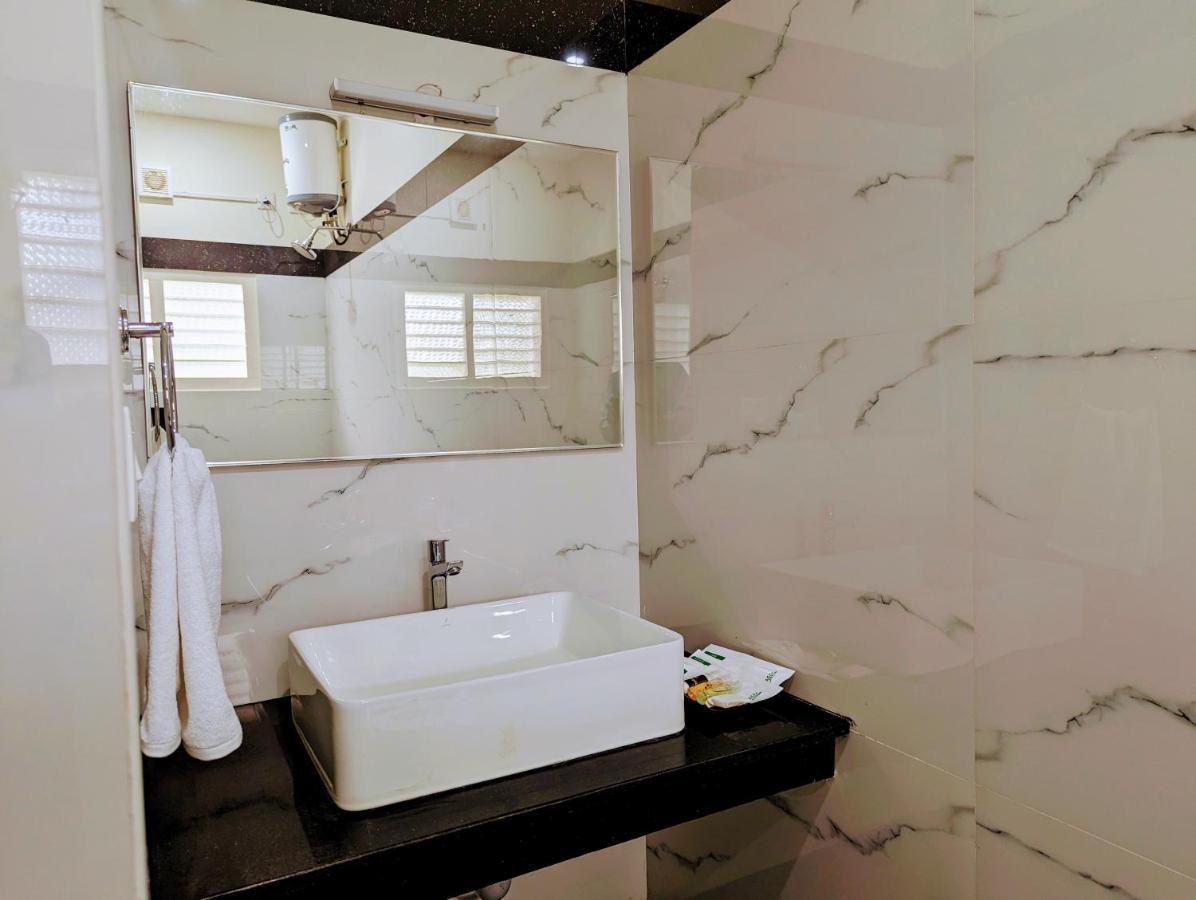 Tpc Camphor Hotell Tiruchirappalli Eksteriør bilde