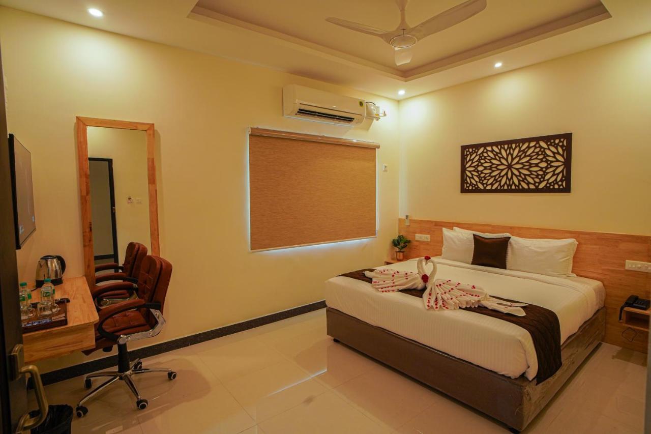 Tpc Camphor Hotell Tiruchirappalli Eksteriør bilde