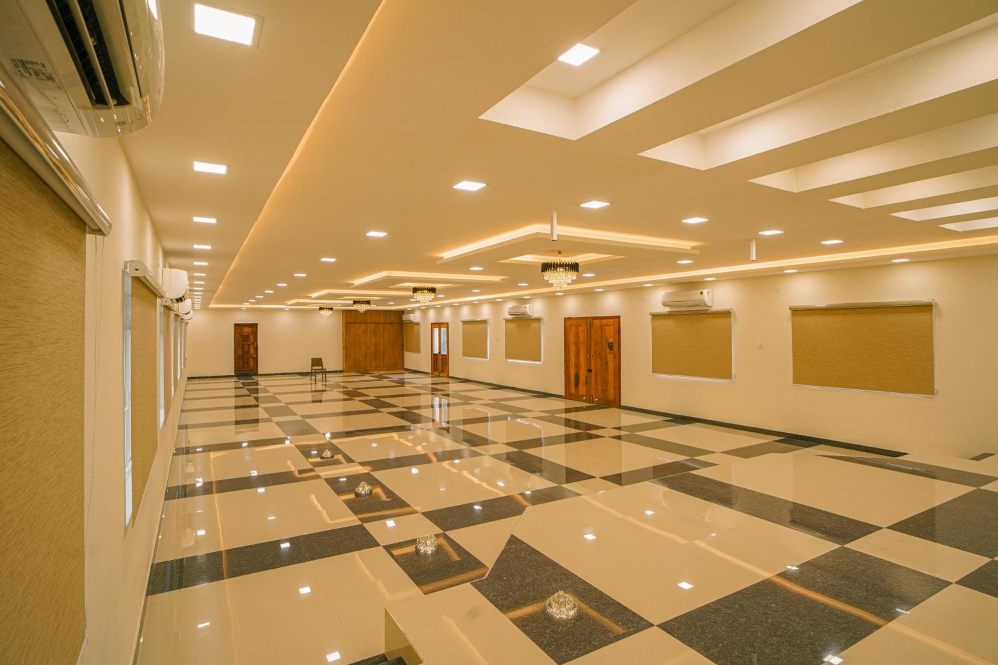 Tpc Camphor Hotell Tiruchirappalli Eksteriør bilde